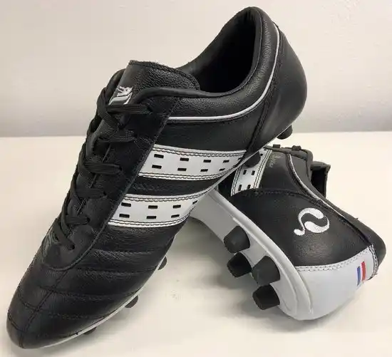 voetbalschoenen kopen 3